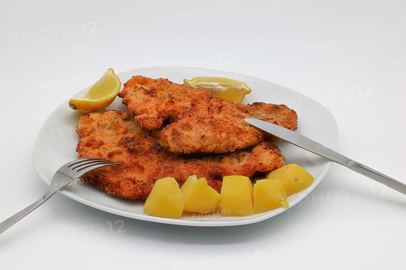 Schnitzel, Wienerschnitzel, potato, lemon, plate