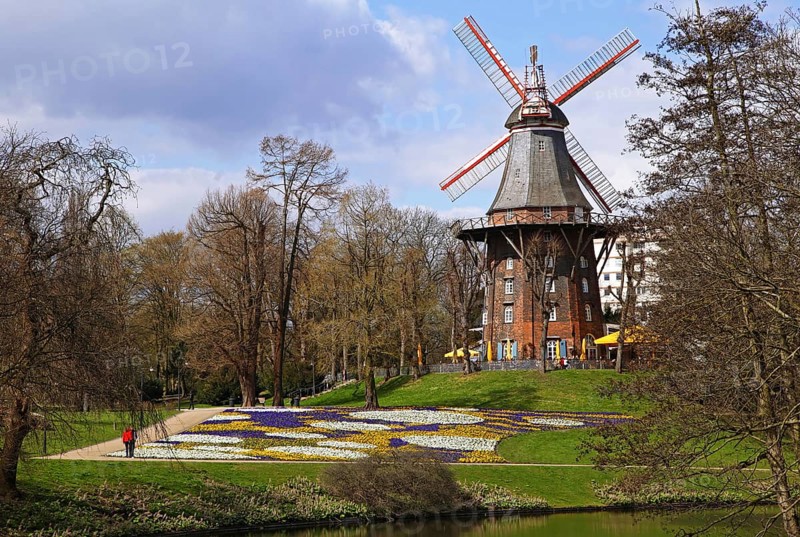 Mühle am Wall, Wallanlagen in Bremen, park, famous Wallanlagen in Bremen, Germany, Europe