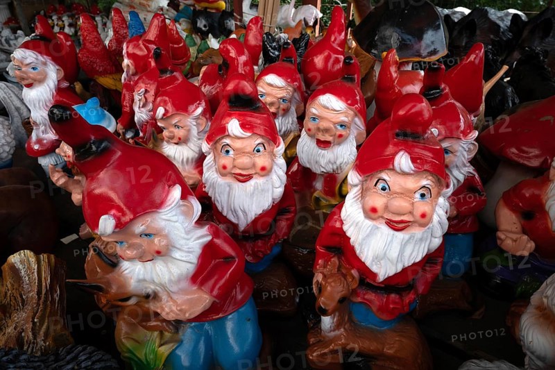 Garden gnomes for sale, former border crossing from Germany to Czechoslovakia, Bayerisch Eisenstein, Lower Bavaria, Germany, Europe