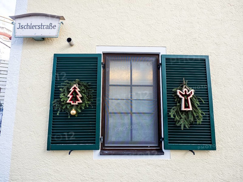 Christmas decoration on a window, Strobl am Wolfgangsee, Salzkammergut, Salzburg province, Austria, Europe