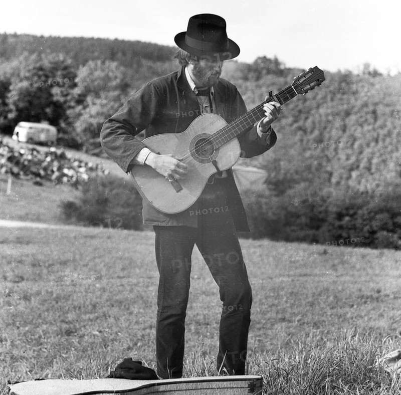 3rd Festival of Chanson and Folklore on 26. 5. 1966 at Waldeck Castle, Meeting Points of the Alternatives, Germany, Europe