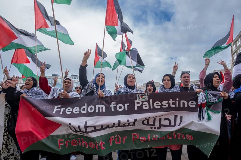 Germany, Berlin, 29 May 2024, Pro-Palestine demonstration, Alexanderplatz, Europe