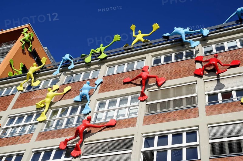 Flossis, Installation, Roggendorf-Haus, Medienhafen, Düsseldorf, North Rhine-Westphalia, Germany, Europe