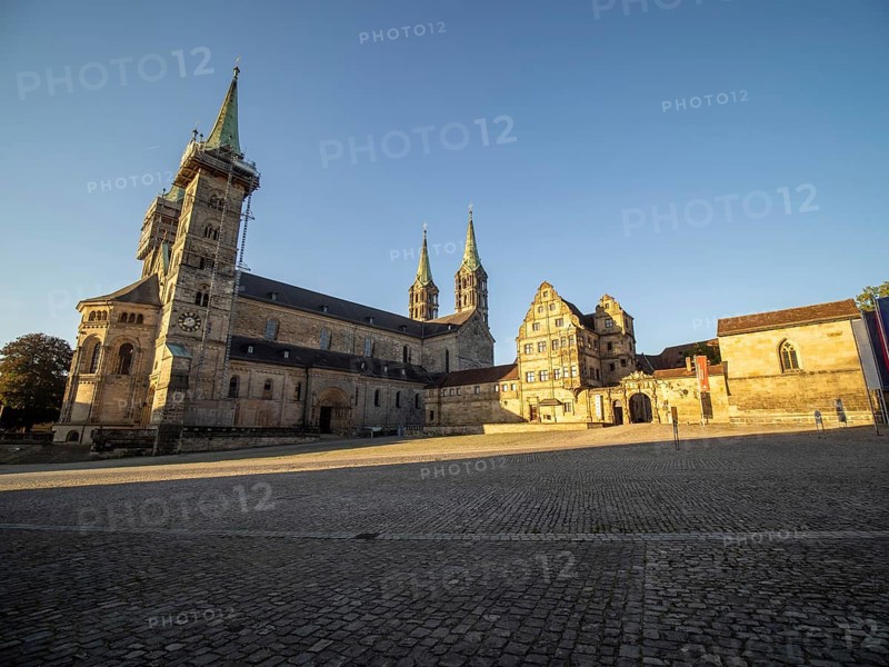 Bamberg Cathedral in the morning light, panoramic view, Bamberg, Upper Franconia, Franconia, Bavaria, Germany, Europe