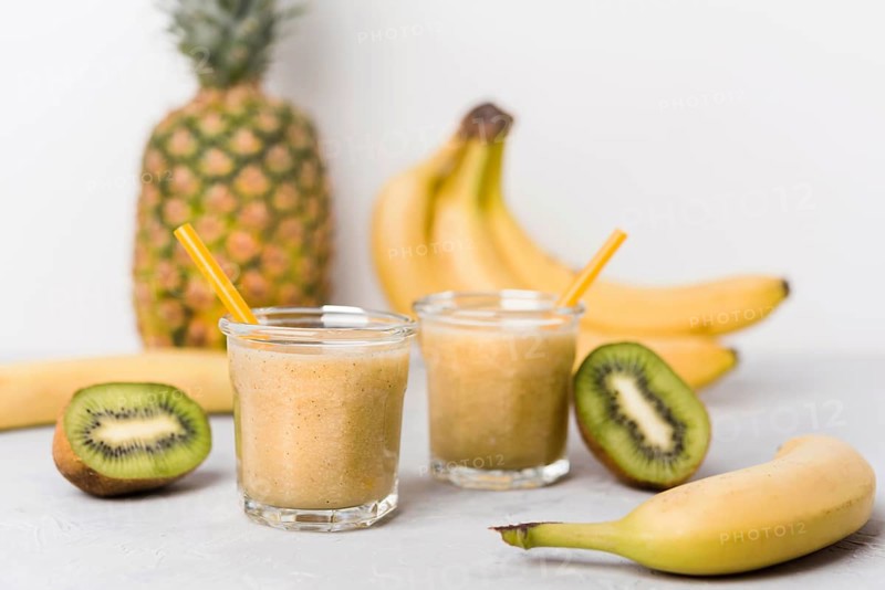Banana kiwi smoothies