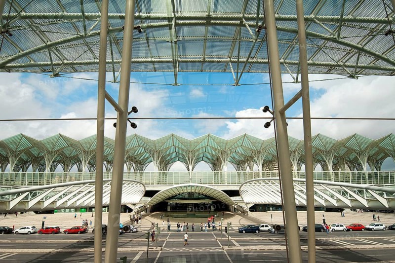 Lisbon Oriente Station, Park Nations, Lisboa, East Station, Gare do, architect Santiagio Calatrava, Parque das Nacoes, former Expo 1998 exhibition site, Lisbon, Portugal, Europe