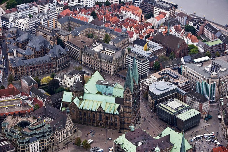 St. Petri Cathedral, Bremen City Hall, Weser, Bremen City Centre, Germany, Europe