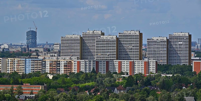 Prefabricated buildings in the Marzahn district, Marzahn-Hellersdorf district, Berlin, Germany, Europe