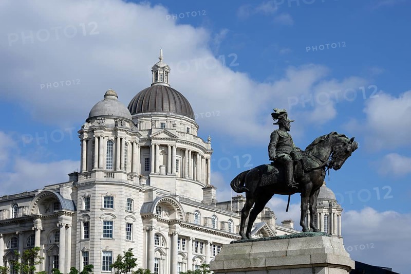 Port of Liverpool Building, King Edward VII Equestrian Monument, Liverpool, England, United Kingdom, Europe