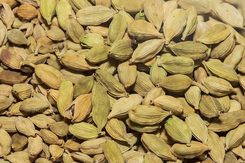 Large group of green cardamom seeds