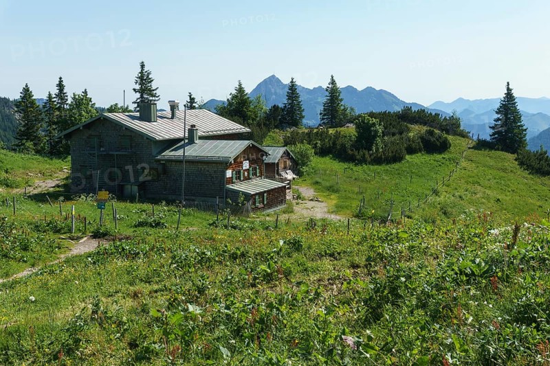 Taubensteinhaus in front of Wendelstein, Spitzingsee, Mangfall Mountains, Upper Bavaria, Germany, Europe