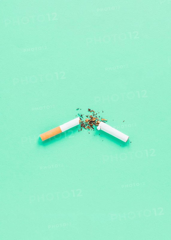 Top view broken cigarrete
