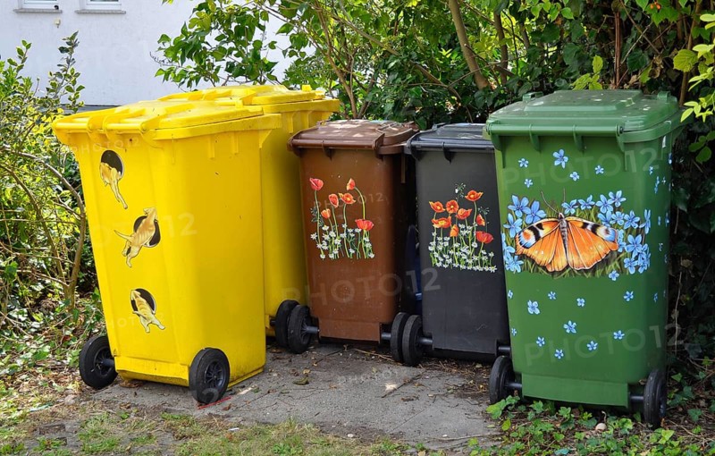 Illustrated waste bins, dustbins yellow, brown, black, green dustbin