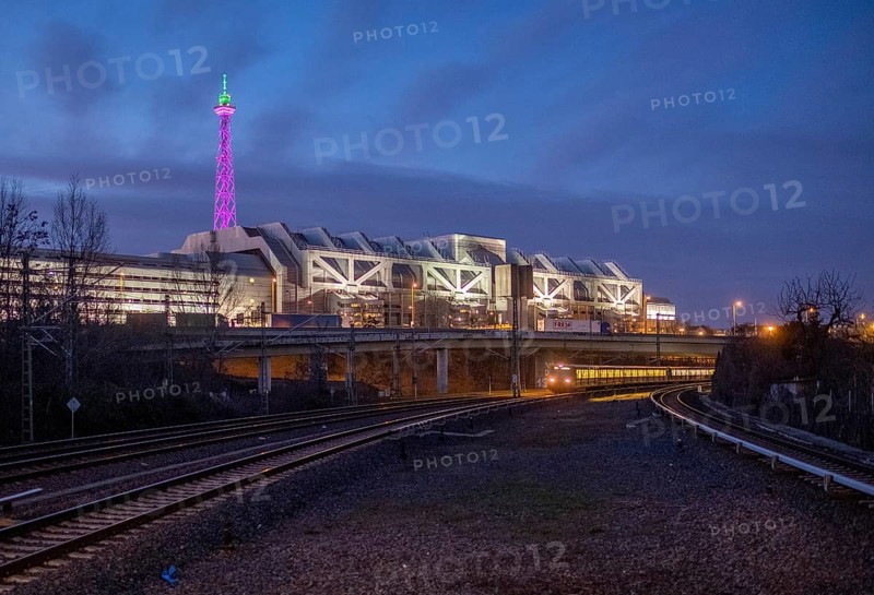 Germany, Berlin, 05. 02. 2020, S- Bahnhof Westkreuz, S-Bahn junction, ICC, radio tower, window, S-Bahn train, twilight, Europe
