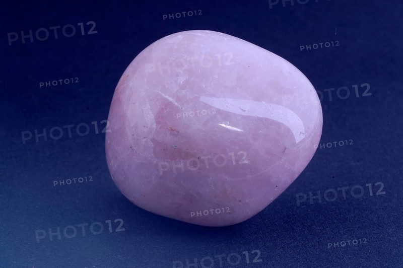 Rose quartz, semi-precious stones, esotericism