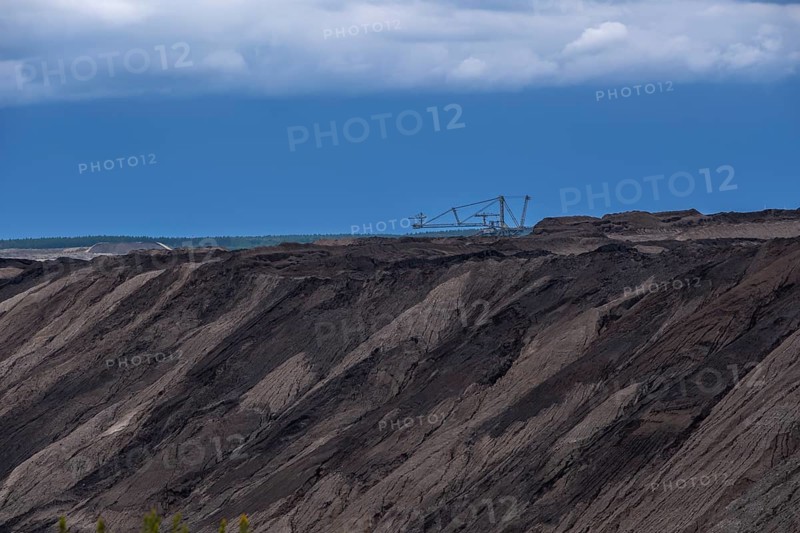 Welzow-Süd opencast lignite mine of Lausitz Energie Bergbau AG (LEAG) in Lower Lusatia, Welzow, Brandenburg, Germany, Europe