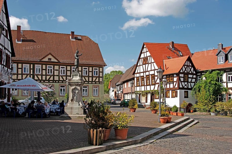 Platz des Friedens, Steinheim am Main, Hanau, Hesse, Germany, Europe