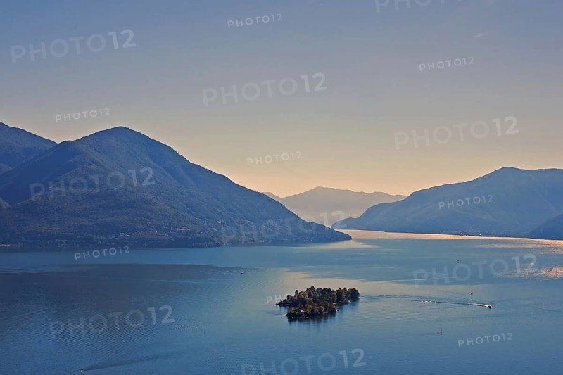 Isole di Brissago, view from Ronco sopra Ascona, Lake Maggiore, Ticino, Switzerland, Europe