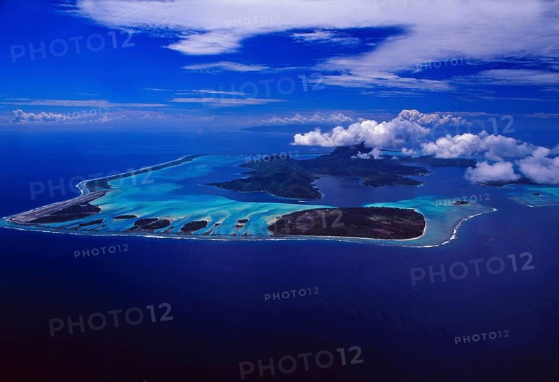 French Polynesia: Helicopter flight over the island of Bora Bora
