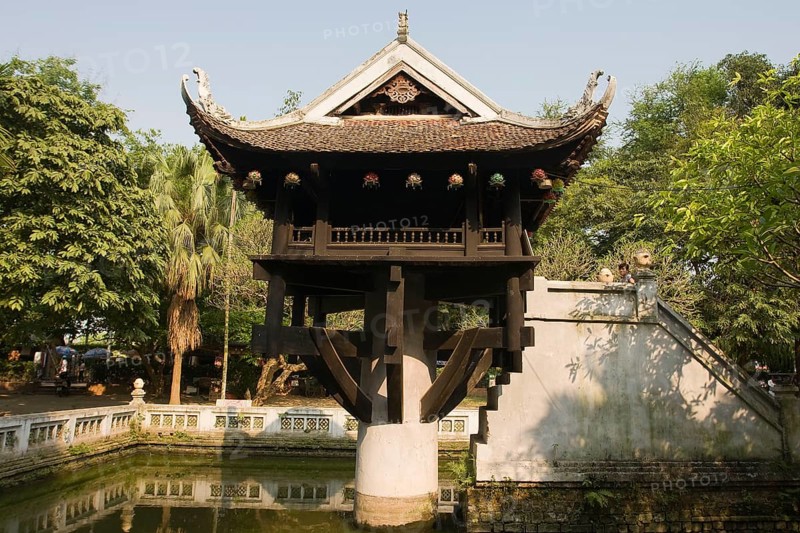 One Pillar Pagoda, Hanoi, Vietnam, Asia
