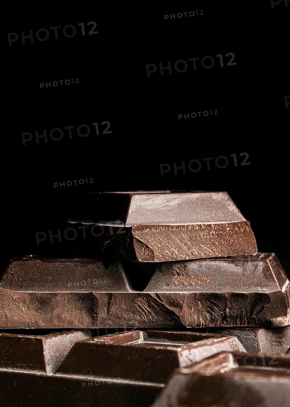 Close up chocolate bar squares