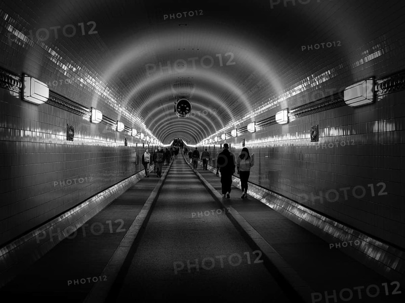 Pedestrians in the Elbe Tunnel, black and white, Hanseatic City of Hamburg, Hamburg, Germany, Europe