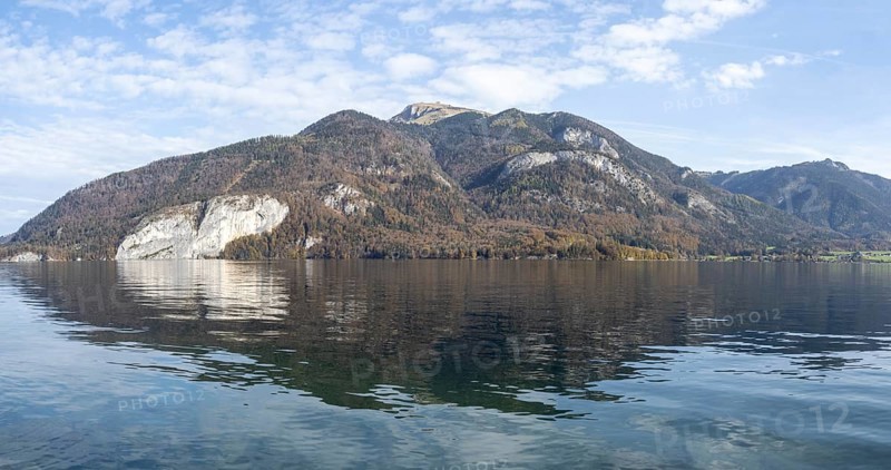 View to the Falkensteinwand at the Wolfgangsee, near St. Gilgen, Salzkammergut, Land Salzburg, Austria, Europe