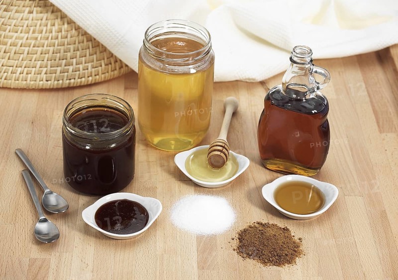 Fine-grained sugar, brown sugar, maple syrup, molasses and honey
