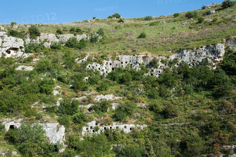 Necropolises, Anapo Gorge, tombs, Pantalica, Sicily, Italy, Europe