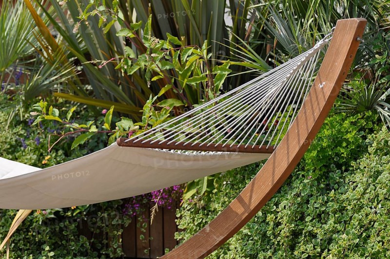 Emilia Romagna, Italian Adriatic Sea, Cervia, Hotel : GARDEN in Pinerella, hammocks, swing lounger