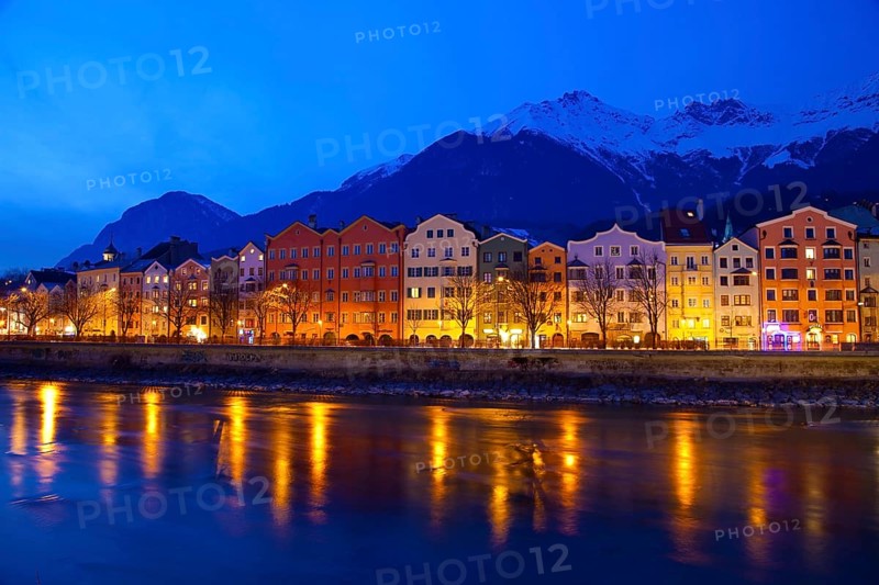 River Inn, Karwendel Mountains, Mariahilf district, Innsbruck, Tyrol, Austria, Europe