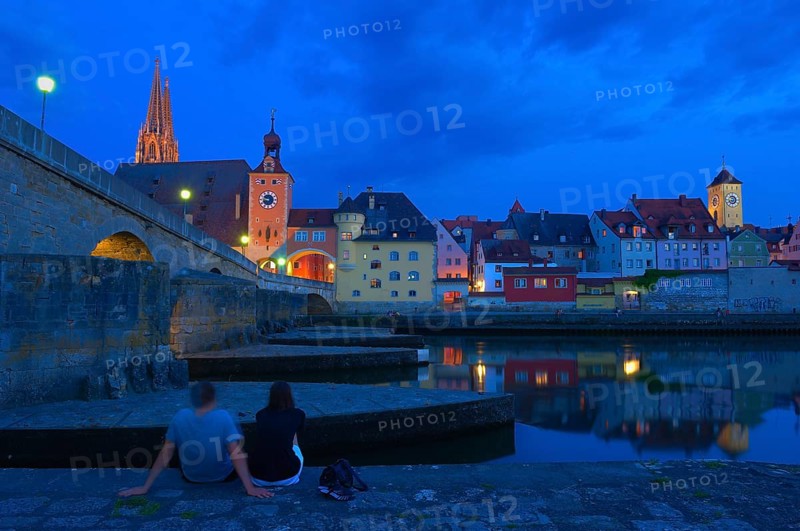 Regensburg, St. Peter's Cathedral, Stone Bridge, Bridge Gate, Danube River, Upper Palatinate, Bavaria, Germany, Europe