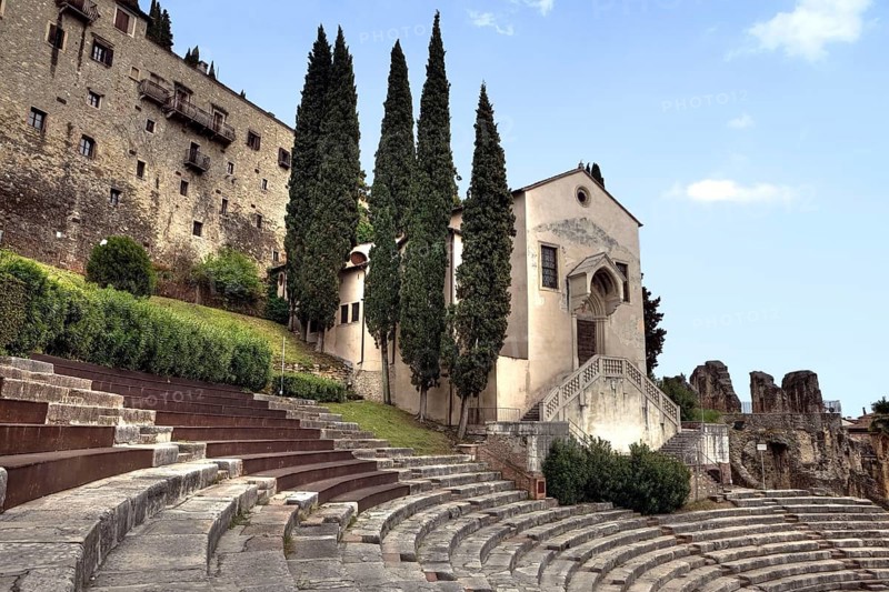 Roman theatre, amphitheatre, Chiesa dei Santi Siro e Libera, church, Verona, Veneto, Roman theatre, Regione del Veneto, Italy, Europe