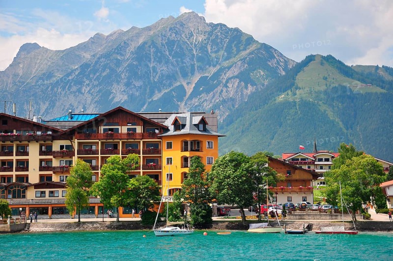 Mountain landscape, lakeside, mountain lake, summer, Pertisau, Achensee, Tyrol, Austria, Europe