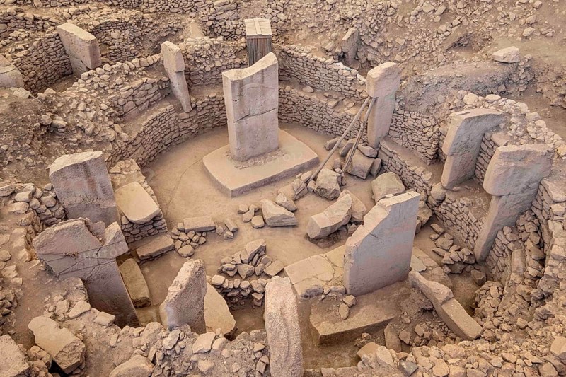 Touristen besuchen den Göbeklitepe-Tempel in Sanliurfa, Türkei, am 08. September 2018, Sanliurfa, Türkei, September 08