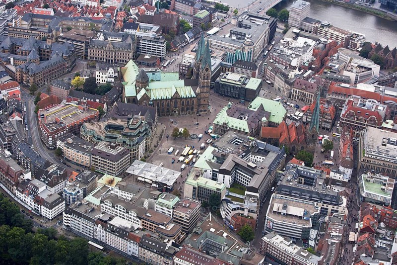St. Petri Cathedral, Bremen City Hall, Weser, Bremen City Centre, Germany, Europe