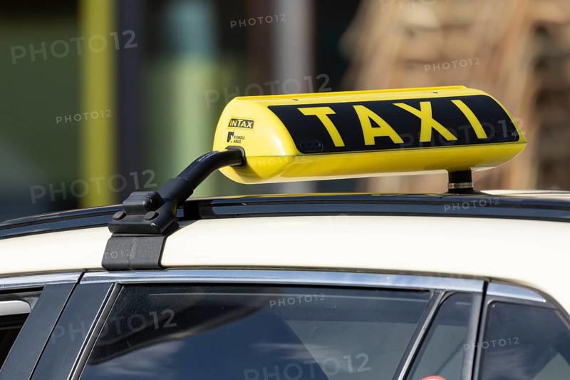 Detailed view, sign of a waiting taxi at a taxi rank in Hamburg, Germany, Europe