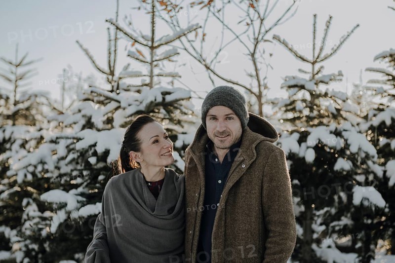 Couple in a snowy landscape