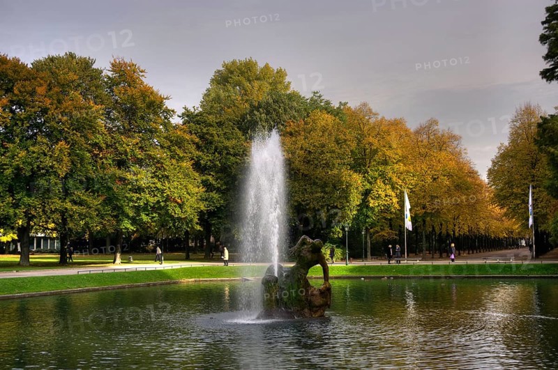 Fountain, Green Boy, Court Garden of Jägerhof Palace, Düsseldorf, North Rhine-Westphalia, Jägerhof, Germany, Europe