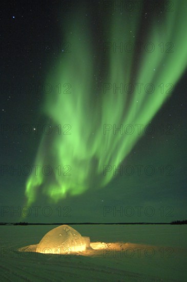 Igloo and Northern Lights, Northwest Territories (Aurora borealis), Canada, North America