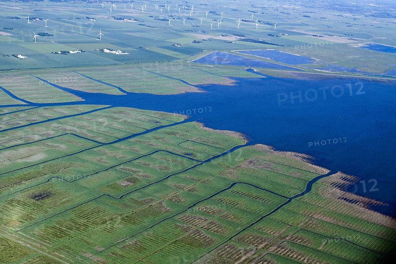Salt marshes, marshland, Reussenkoog, Sönke-Nissen-Koog, reservoir with Sönke-Nissen-Koog lock, Schleswig-Holstein Wadden Sea National Park, Schleswig-Holstein, Sönke-Nissen-Koog lock, Germany, Europe