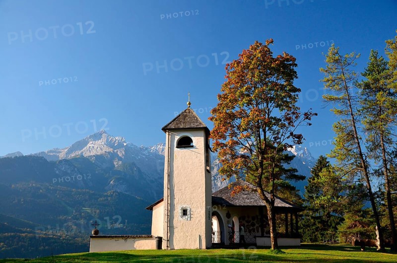 War Memorial Chapel, Alpspitze, Garmisch-Partenkirchen, Loisachtal, Zugspitzland, Bavaria, Germany, Europe
