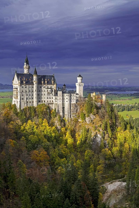 Neuschwanstein Castle seen from Marienbrücke in autumn, fall, 19th-century Romanesque Revival palace at Hohenschwangau, Bavaria, Germany, Europe