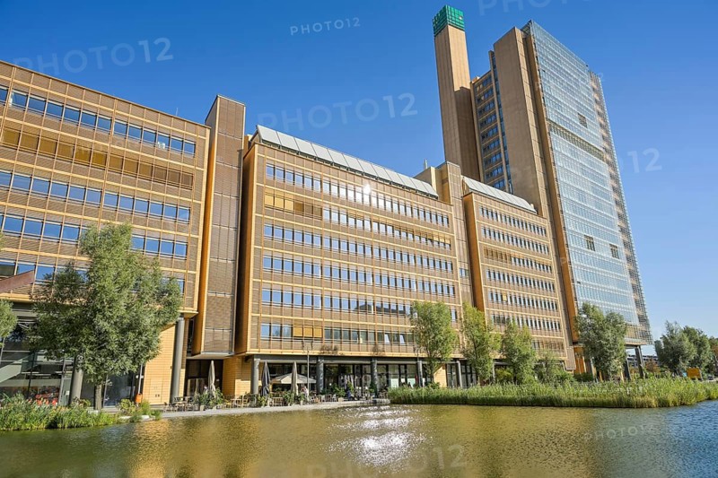 Commercial building Atrium Tower, Pianosee, Potsdamer Platz, Tiergarten, Mitte, Berlin, Germany, Europe