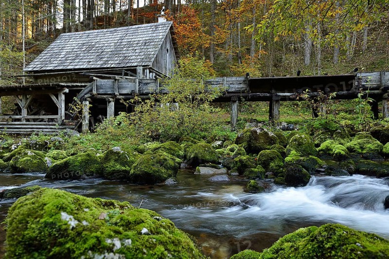 Old watermill on the Pieslingbach river, bei Windischgarsten, Upper Austria, Austria, Europe