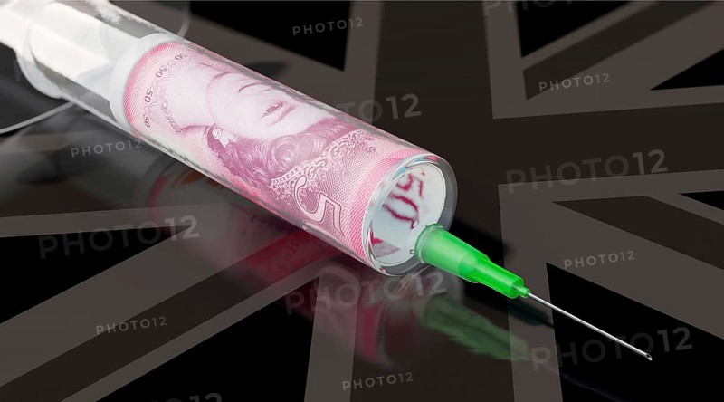 Symbolic image on the topic of vaccination costs in the UK