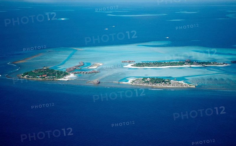 Aerial view of the Maldives, Maldives, Indian Ocean, South Male Atoll, Dhigufinolhu, Veligandu, Bodu Huraa, Asia