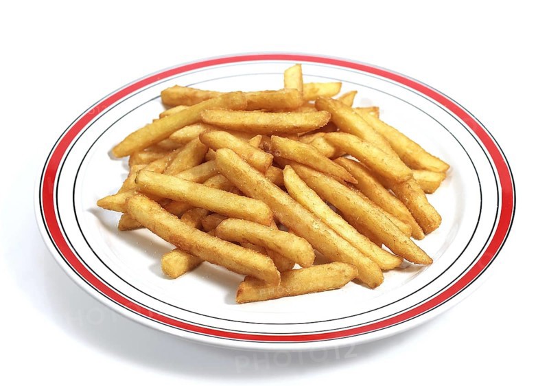 PLATE WITH FRENCH FRIES IN FRONT OF WHITE BACKGROUND
