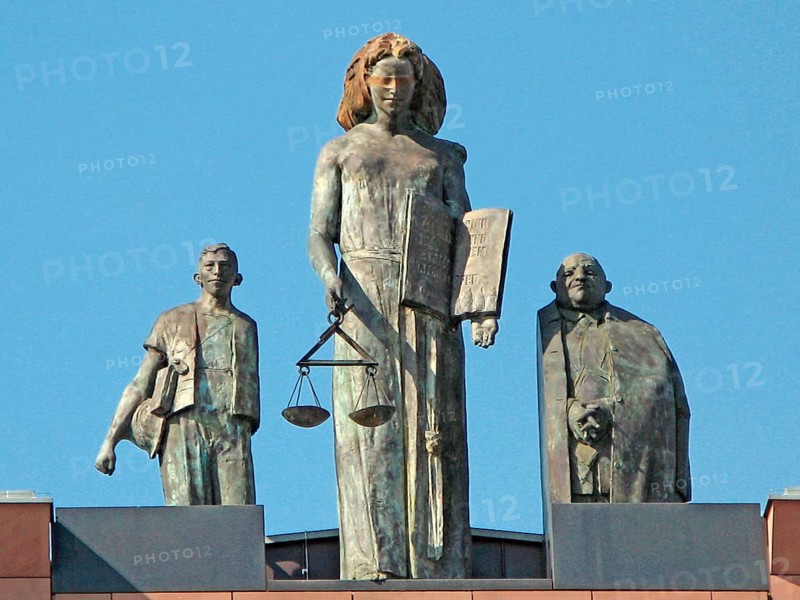 Justitia sculpture, on roof of district court, Darmstadt, Hesse, Germany, Europe