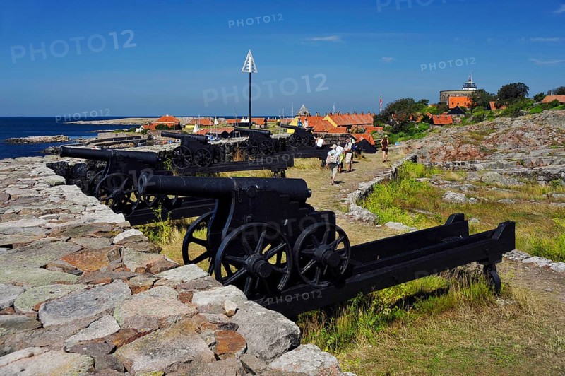 Fortress with cannons, Pea Islands, Bastion, Christianso Island, Denmark, Europe